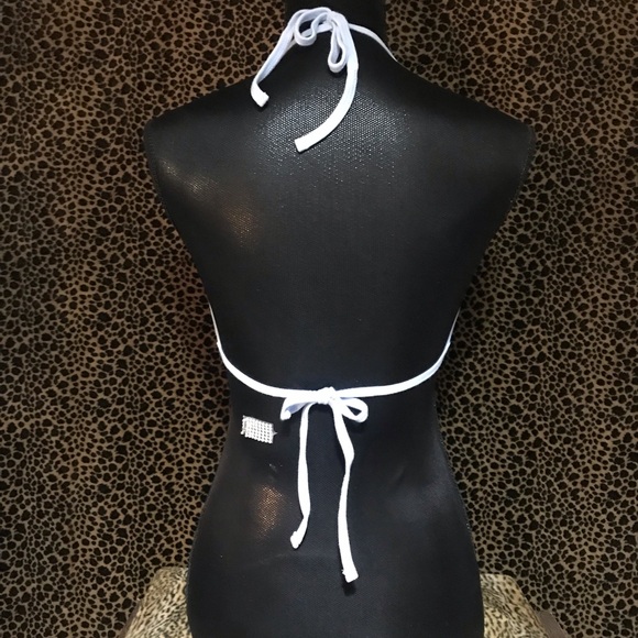 DEADSTOCK AMERICANđź’™APPAREL HALTER TOP - Picture 5 of 9